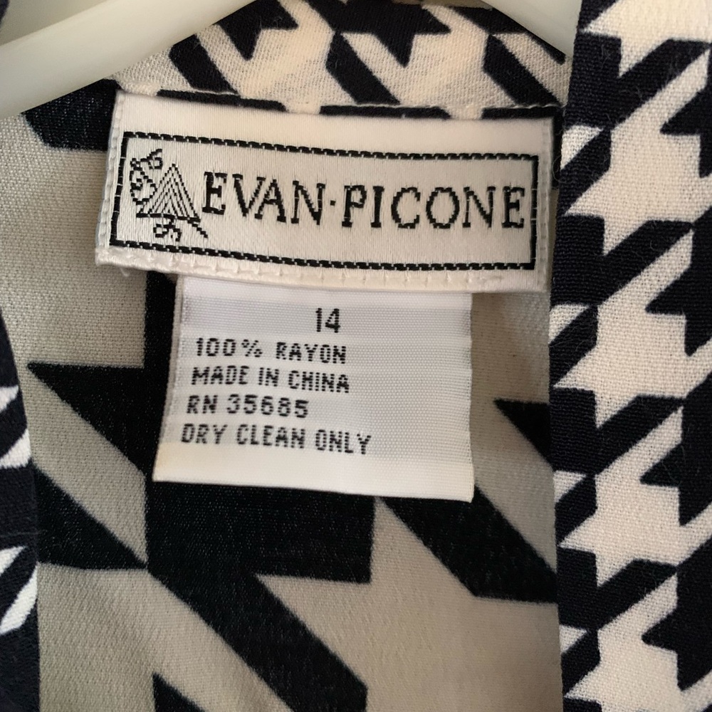 Evan Picone Black and White Houndstooth Blouse - Picture 3 of 3